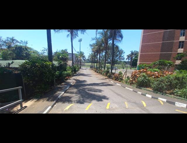 1 BEDROOM FLAT FOR SALE IN UMBILO
